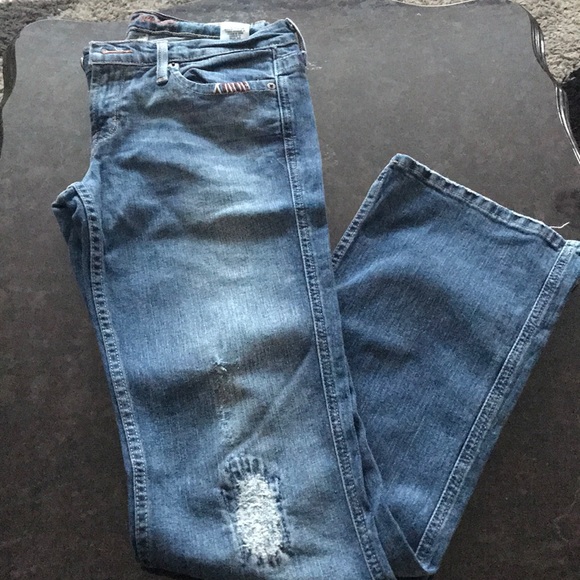 (Bundle of 3)Jeans and capris - Picture 2 of 8